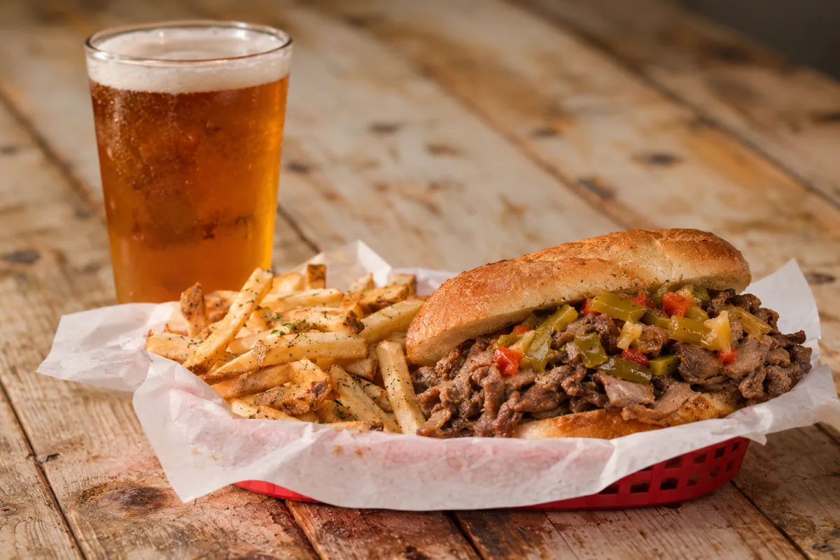 Da Beef Italian beef sandwich with fries